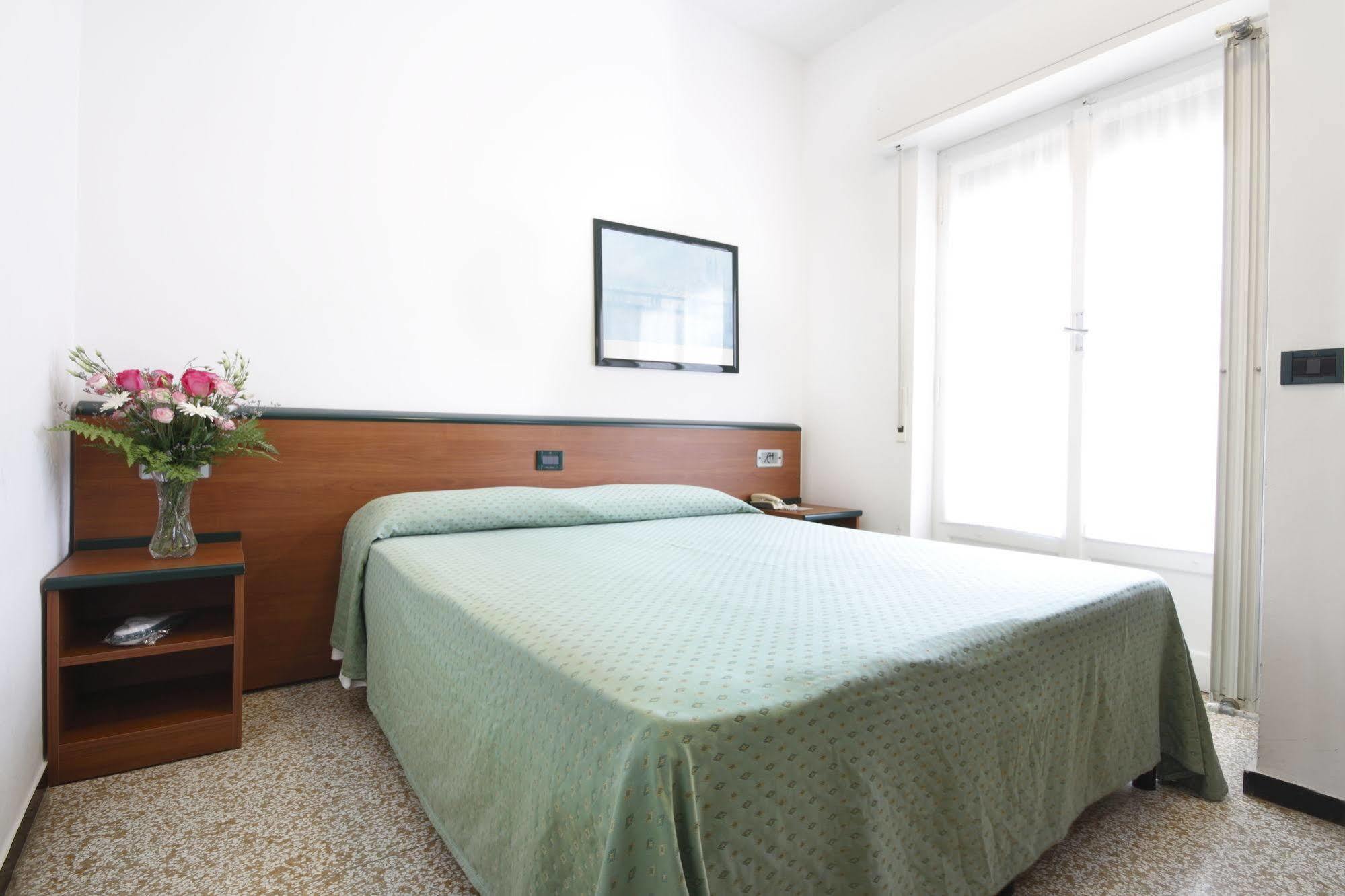 Albergo Adriana سيلي ليجور المظهر الخارجي الصورة